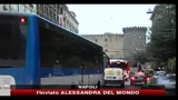 Rifiuti Napoli, aiuto di regioni e province per smaltirli