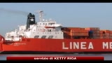 Nave italiana in avaria: l'equipaggio sta bene
