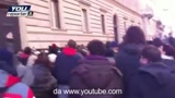 5 - B-day: scontri a Roma