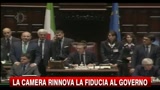 Governo, votazione tra risse e accuse di tradimento
