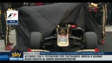 01/02/2011 - F1, via i veli dalla Lotus...come quella di Ayrton Senna