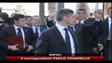 Foto proibite del premier in mano ai clan? Indaga Napoli