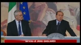 17/02/2011 - Bersani: Berlusconi irresponsabile, si dimetta