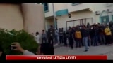 Libia, tre agenti impiccati e almeno 40 morti