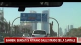 Barhein, blindati si ritirano dalle strade della capitale