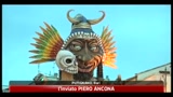 Carnevale, a Putignano un carro dedicato al Bunga Bunga