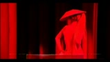 Lady Gaga, a Parigi in passerella per Thierry Mugler