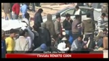 Libia, migliaia di profughi al confine con la Tunisia