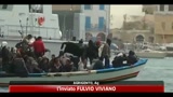 Lampedusa, Borghezio e Le Pen visitano il centro di accoglienza