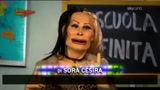 28/03/2011 - Gli Sgommati, Daniela Santanchè canta Con la Bocconi mi avete tritato i maroni (Ep. 46)
