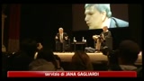 16/04/2011 - L'opposizione all'attacco di Berlusconi su scuola e giustizia