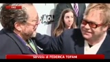 23/04/2011 - Elton John inaugura il Tribeca Film Festival