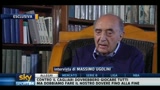 14/05/2011 - Napoli, l'ex presidente Ferlaino: De Laurentiis fa molto spettacolo