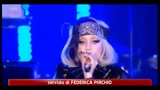 British Music Festival, Lady Gaga sul palco con il pancione
