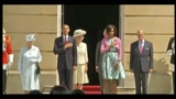 Obama a Londra, incontro con la regina a Buckingham Palace