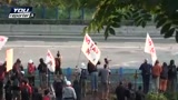 Val di Susa - manifestante come a Tienanmen