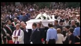 02/07/2011 - Potenza, in migliaia ai funerali di Elisa Claps