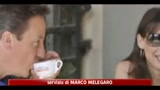 01/08/2011 - David Cameron in Toscana, barista si rifiuta di servirlo al tavolo