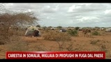 04/08/2011 - Carestia in Somalia, migliaia di profughi in fuga dal paese