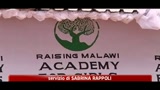 17/08/2011 - Malawi, Madonna fallisce progetto di edificare scuola