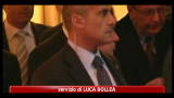 Governo, Berlusconi: non mollo, elezioni nel 2013