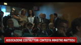 Costruttori urlano contro Matteoli: "vergogna"