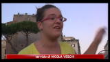 15/10/2011 - Scontri a Roma, indignati pacifici isolano i violenti
