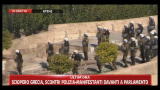 19/10/2011 - Grecia, scontri manifestanti-polizia davanti al Parlamento