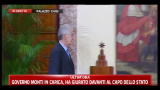 16/11/2011 - Monti-Berlusconi, stretta di mano