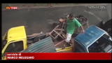 20/12/2011 - Filippine, 1.000 morti per tifone Washi