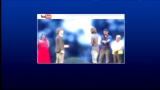 Napoli, Cavani sul palco con Alessandro Siani