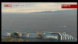 La Costa Concordia si muove, ricerche sospese