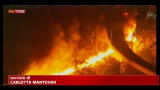 Usa, camion cisterna in fiamme sulla California highway