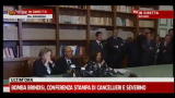 Bomba Brindisi, conferenza stampa di Cancellieri e Severino