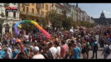 21/08/2012 - Lost & Found-Praga, in migliaia per il gay pride