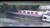 20/10/2012 - Lost & found, Parigi: Franprix fa scorte attraverso Senna