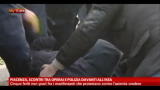 02/11/2012 - Piacenza, scontri tra operai e polizia davanti all'Ikea