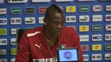 Balotelli: "Mi piacerebbe giocare con Totti"