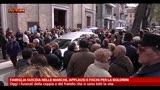 06/04/2013 - Suicidio marchigiano, al funerale: omicidio di Stato