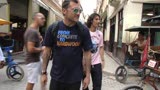 11/04/2013 - Bobo e Marco i re del ballo a Cuba: ballerini di strada