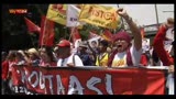 01/05/2013 - 1 Maggio, celebrazioni internazionali. Proteste e scontri