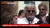 23/05/2013 - Beppe Grillo fra i cittadini di Mirandola