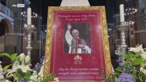 Papa Leone XIV, sua foto nella Cattedrale di Westminster