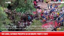Sri Lanka, autobus precipita da un dirupo: morti e feriti