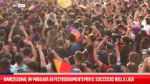 Barcellona in festa, migliaia celebrano triplete nazionale