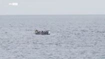 Centinaia di profughi e migranti soccorsi nel Mediterraneo centrale