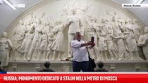 Russia, monumento dedicato a Stalin nella metro di Mosca