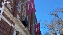 Harvard fa causa a Trump contro blocco studenti stranieri