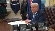 Dazi, WSJ: Trump frustrato da approccio cauto dell'UE