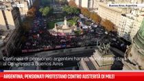 Argentina, pensionati protestano contro austerità di Milei